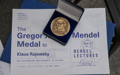 Gregor Mendel Medaille für Klaus Rajewsky