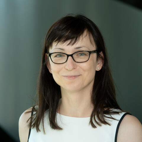 Dr. Agnieszka Rybak-Wolf