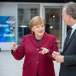 Angela Merkel and Martin Lohse in conversation